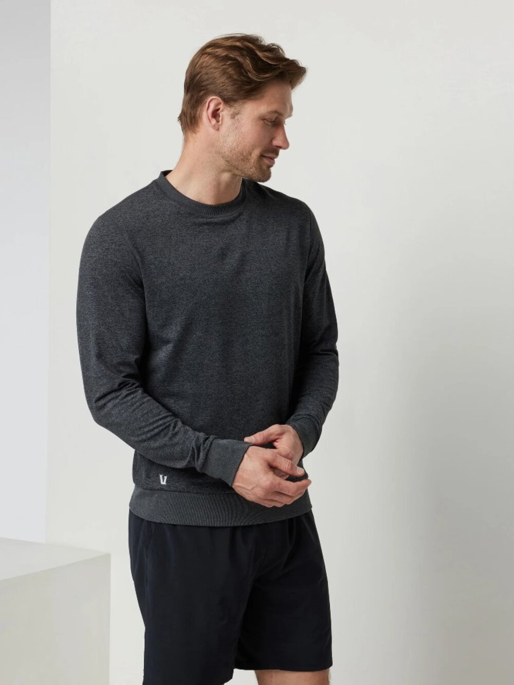 Vuori Men's Ponto Charcoal Crewneck Size M